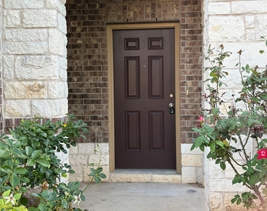 352 Martha Dr - Photo Thumbnail 1