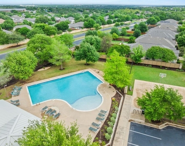 11412 Lemuel Ln - Photo Thumbnail 14