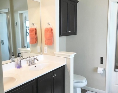 933 Heritage Springs Trl - Photo Thumbnail 9