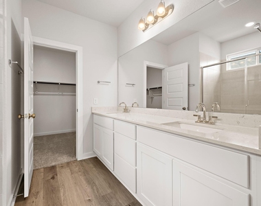 2415 Ekvall Dr - Photo Thumbnail 14