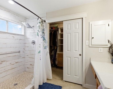 185 Sampson - Photo Thumbnail 15