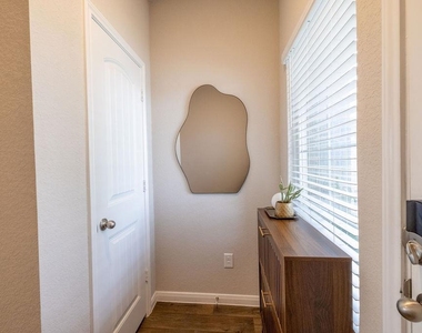 393 Apache Plum Dr - Photo Thumbnail 2