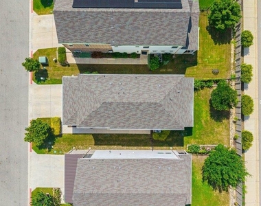 7403 Travertine Spring Dr - Photo Thumbnail 34