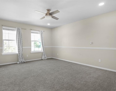 303 Payne Stewart Dr - Photo Thumbnail 15