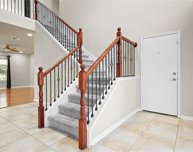 303 Payne Stewart Dr - Photo Thumbnail 20