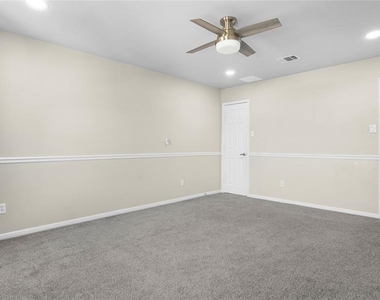 303 Payne Stewart Dr - Photo Thumbnail 14
