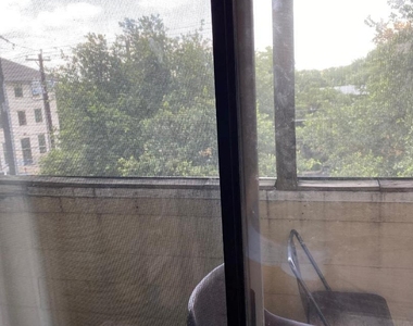 2510 San Gabriel St - Photo Thumbnail 8