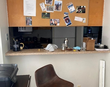 2510 San Gabriel St - Photo Thumbnail 3