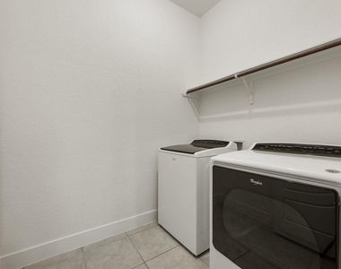 5604 Anaheim Ave - Photo Thumbnail 29