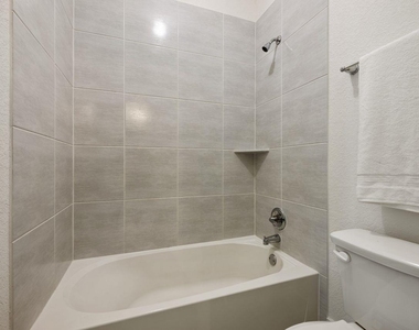 5604 Anaheim Ave - Photo Thumbnail 24