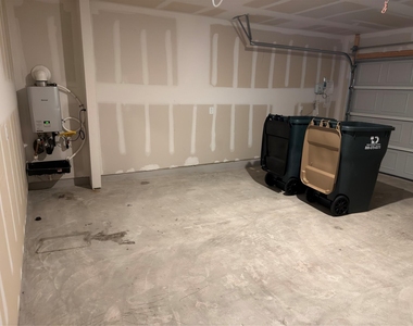 296 Agate Cliff Dr - Photo Thumbnail 25