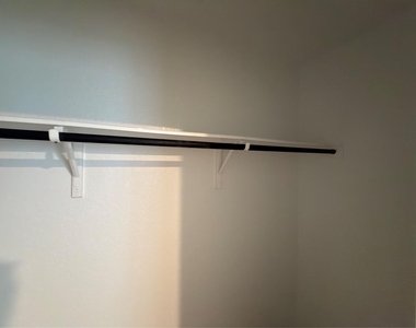 296 Agate Cliff Dr - Photo Thumbnail 21