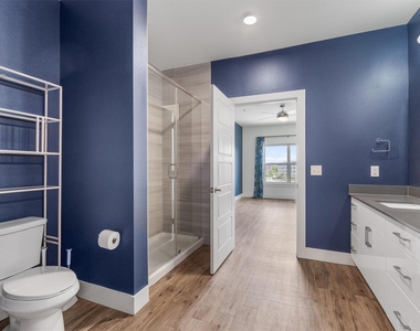 6444 Burnet Rd - Photo Thumbnail 17