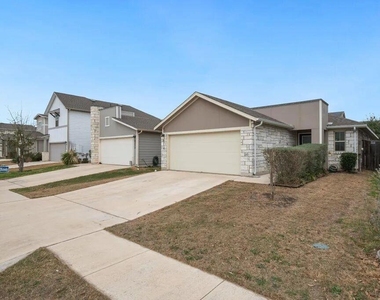 8214 Cottage Rose Dr - Photo Thumbnail 25