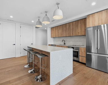 84 N East Ave - Photo Thumbnail 10