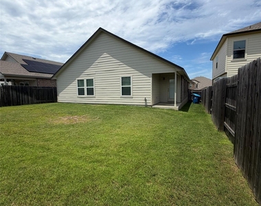 248 Falling Star Ln - Photo Thumbnail 15