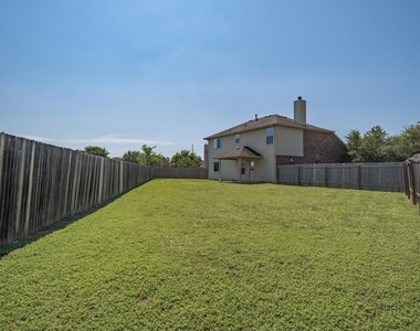 2202 Piedmont Ct - Photo Thumbnail 22