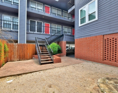 2804 Rio Grande St - Photo Thumbnail 21
