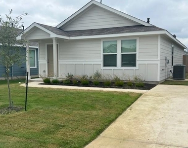 2215 Cyclone Dr - Photo Thumbnail 1