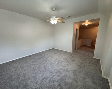 214 Winter St - Photo Thumbnail 15