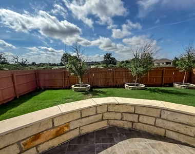 112 Rosebush Dr - Photo Thumbnail 36