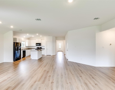 4217 Home Place Rd - Photo Thumbnail 9