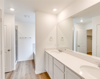 4217 Home Place Rd - Photo Thumbnail 16
