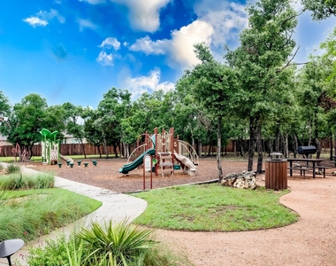 4217 Home Place Rd - Photo Thumbnail 26