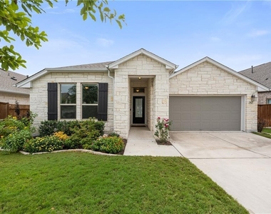 242 Krupp Ave - Photo Thumbnail 1