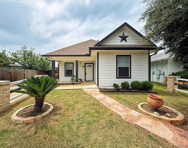 6915 Villita Avenida St - Photo Thumbnail 1