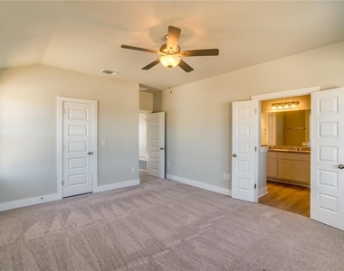 9824 Eloquence Dr - Photo Thumbnail 18