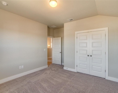 9824 Eloquence Dr - Photo Thumbnail 16