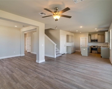 9824 Eloquence Dr - Photo Thumbnail 6