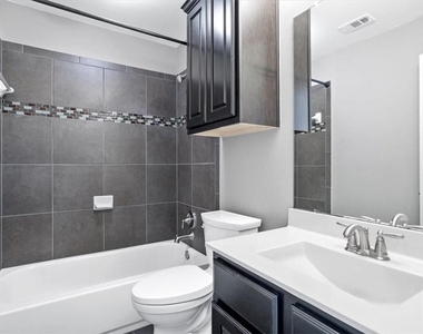 409 Spanish Mustang Dr - Photo Thumbnail 23