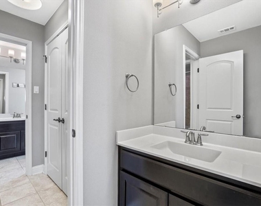 409 Spanish Mustang Dr - Photo Thumbnail 24
