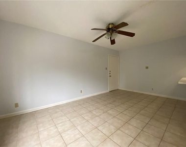 2408 Longview St - Photo Thumbnail 6