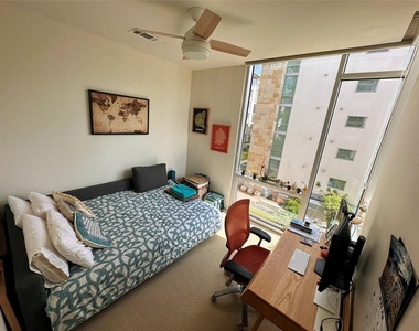 1600 Barton Springs Rd - Photo Thumbnail 5