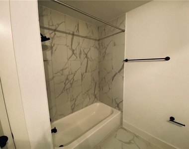5160 N A W Grimes Blvd - Photo Thumbnail 16