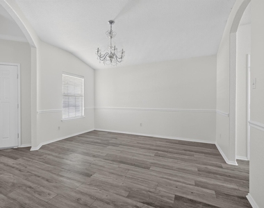 315 Waterlily Way - Photo Thumbnail 28