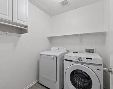 315 Waterlily Way - Photo Thumbnail 30