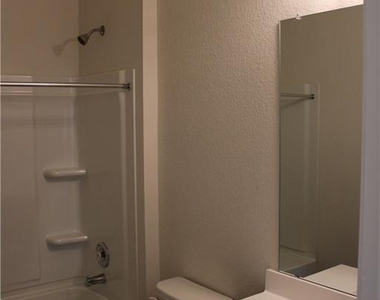 15108 Kent Justin Dr - Photo Thumbnail 3