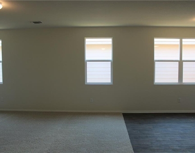 15108 Kent Justin Dr - Photo Thumbnail 9