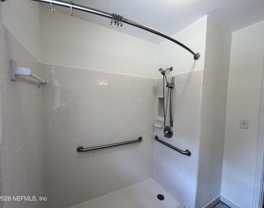 1377 Tiber Avenue - Photo Thumbnail 34