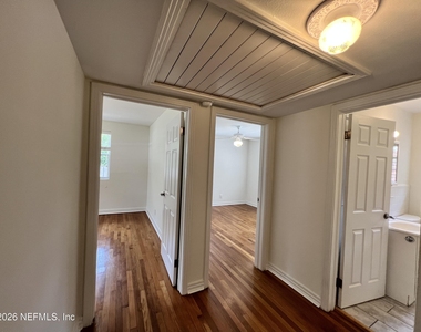 1377 Tiber Avenue - Photo Thumbnail 23