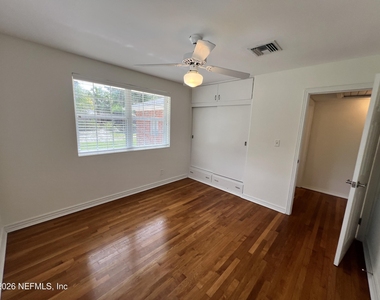 1377 Tiber Avenue - Photo Thumbnail 31