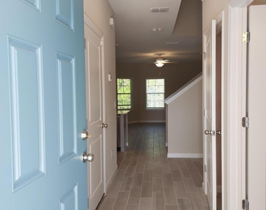 12866 Josslyn Lane - Photo Thumbnail 8