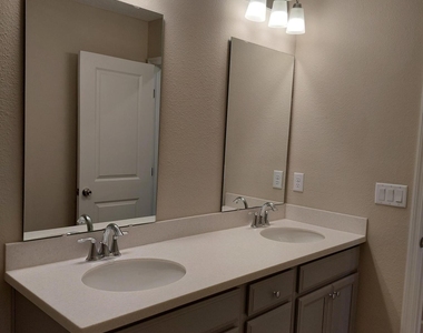 12866 Josslyn Lane - Photo Thumbnail 20