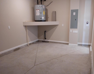 12866 Josslyn Lane - Photo Thumbnail 22