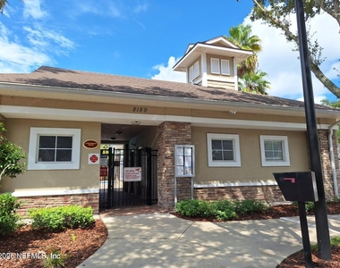 7061 Snowy Canyon Drive - Photo Thumbnail 18