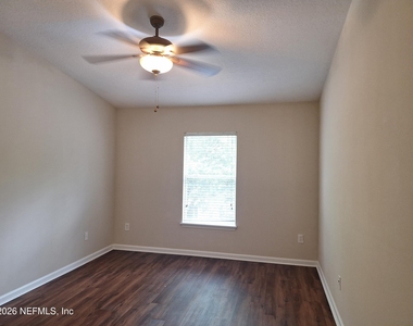 7061 Snowy Canyon Drive - Photo Thumbnail 11